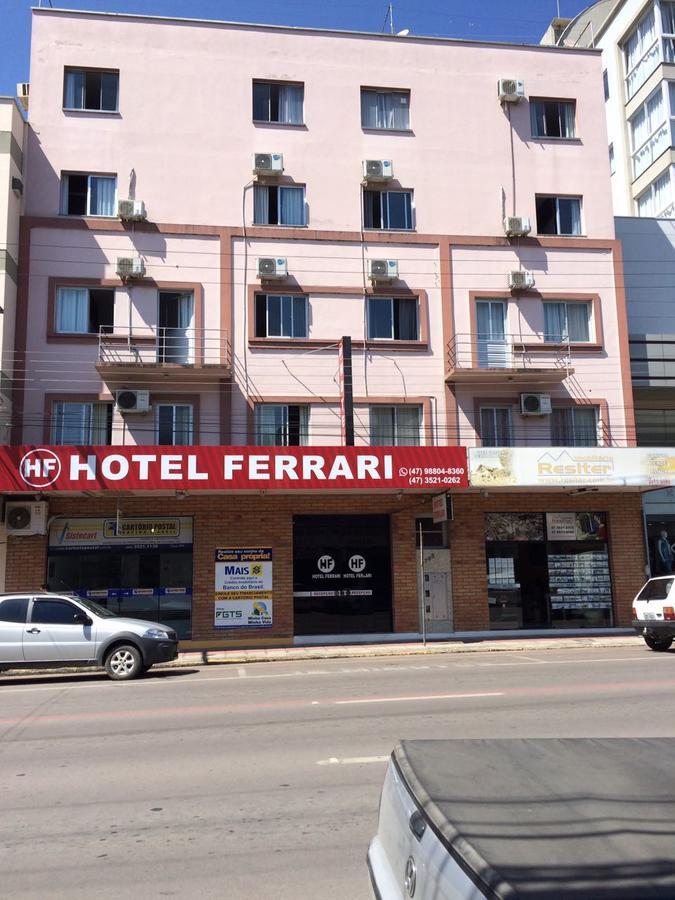 Hotel Ferrari Rio do Sul Extérieur photo